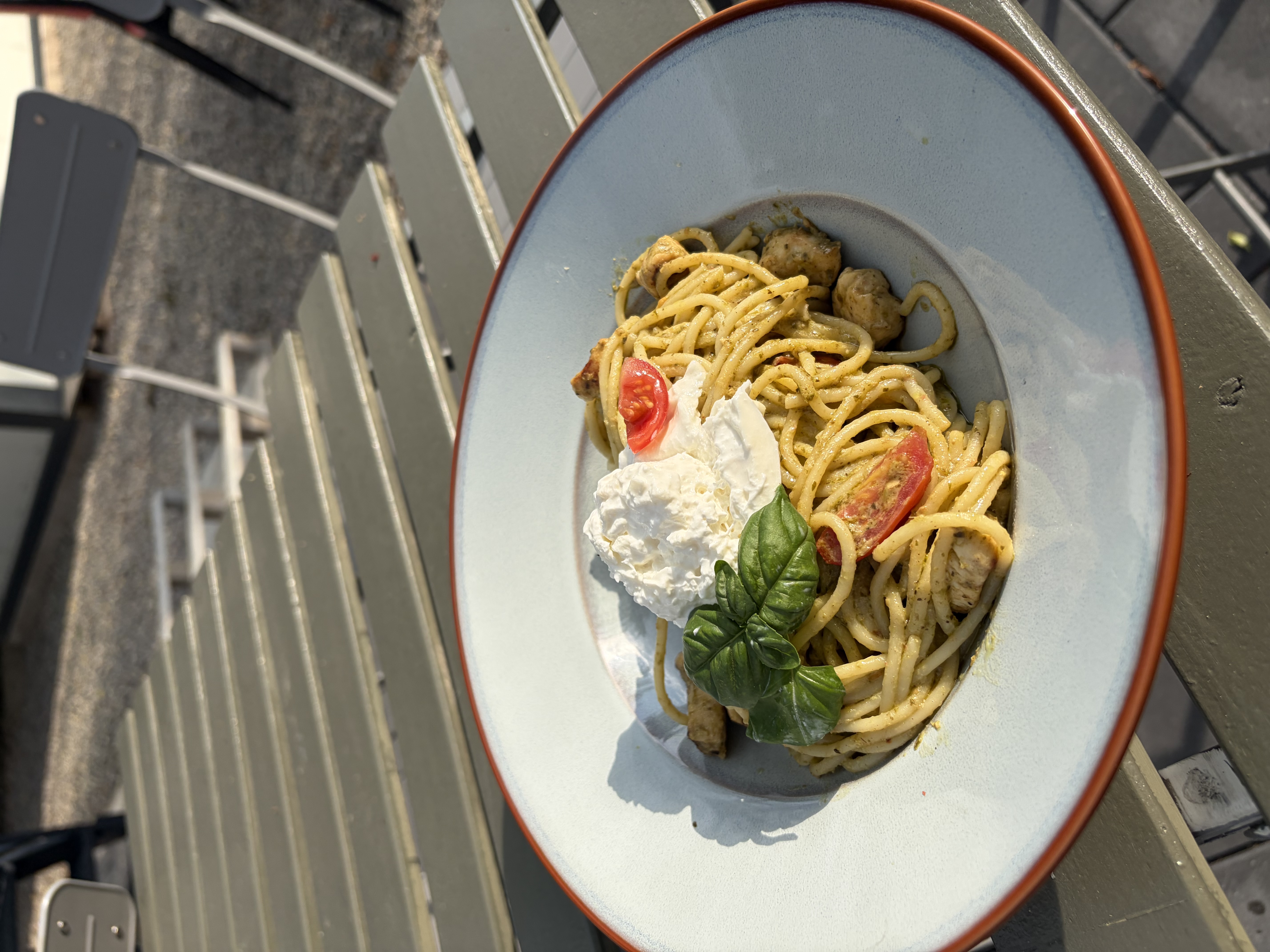 Pestós spagetti